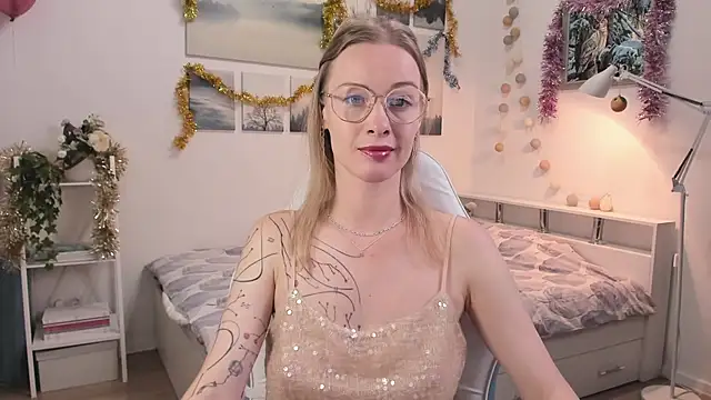 MissRightX online show from November 25, 2:41 pm