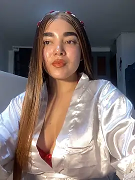 DulceChloe99 online show from April 12, 4:15 am