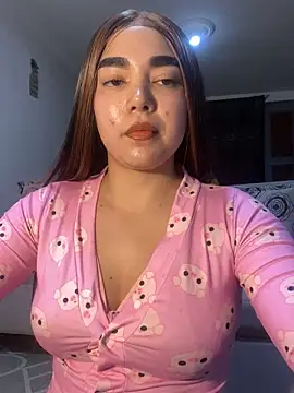 DulceChloe99 online show from April 23, 12:52 am