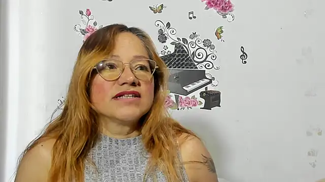 anthonela mature  online show from December 21, 5:39 pm