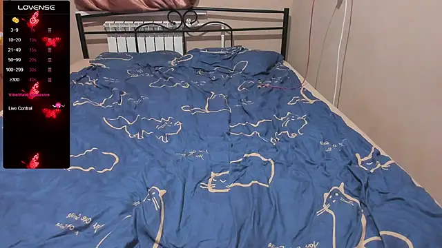 eva zero online show from November 24, 4:09 pm