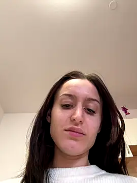 Snapshot of ZeynaShayk chatting on October 10, 1:27 pm ZeynaShayk online show from October 10, 1:27 pm