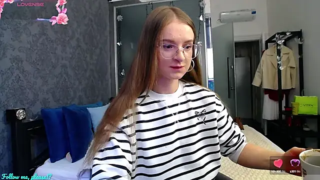 KateJonson online show from October 6, 11:27 am