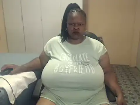 sweetnoziexx online show from February 13, 5:53 am