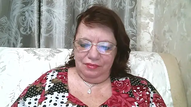 SusanaAhSun online show from September 22, 10:57 am