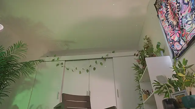 Cooper-Reds online show from March 1, 8:41 pm