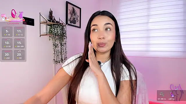 aisha es online show from May 27, 9:01 pm