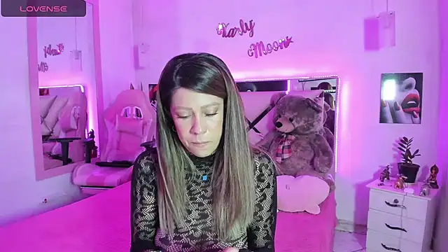 Karly moon online show from July 10, 10:10 pm