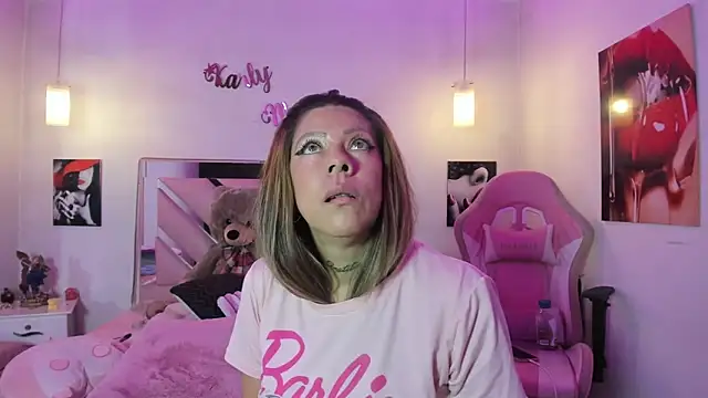 Karly moon online show from May 15, 11:07 pm