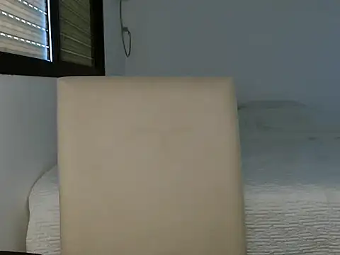 melaniepatterson online show from April 23, 11:50 am