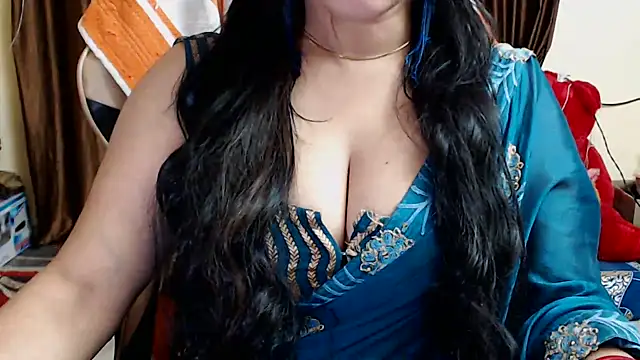 Snapshot of Naughty_Kashish chatting on December 2, 9:21 am Naughty Kashish online show from December 2, 9:21 am