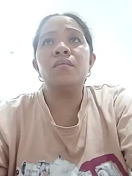 sweetlady pinay online show from June 15, 11:16 pm