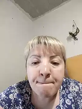 stefanyharper16 online show from March 12, 8:44 pm