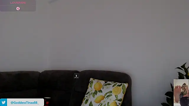 Goddess Tina online show from April 17, 3:47 pm