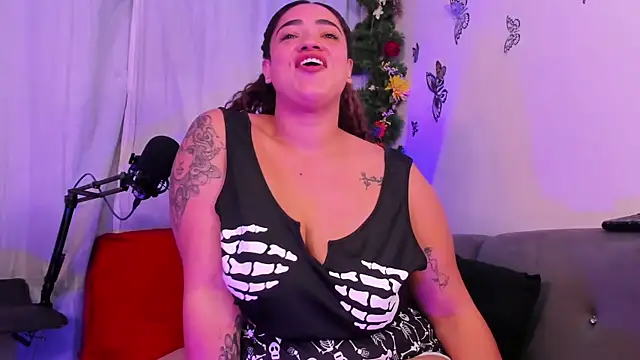 HannaMiillsxh online show from April 28, 12:53 pm