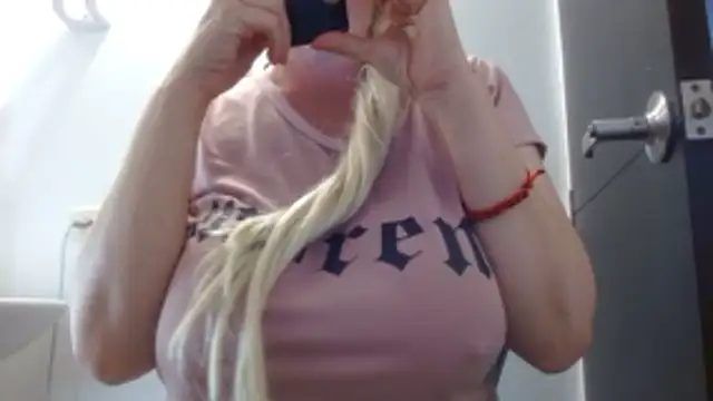 keiila  online show from February 5, 10:24 pm