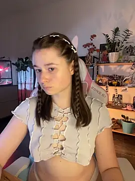 sweetest pie online show from September 15, 3:53 pm