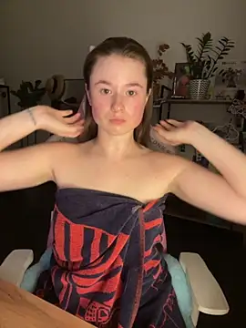 sweetest pie online show from September 13, 8:39 pm