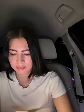 clairewntr online show from February 25, 9:35 pm