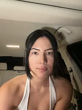 clairewntr online show from December 2, 11:07 pm