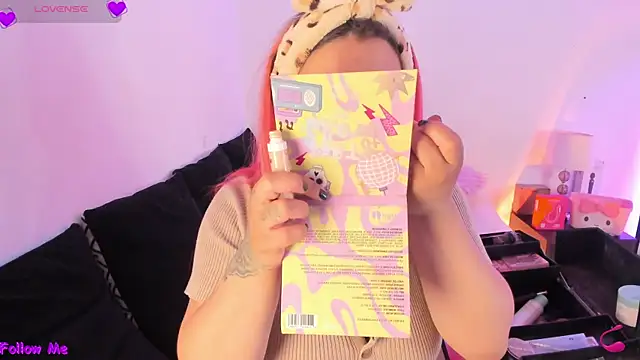 SophieRossi online show from October 23, 1:28 pm