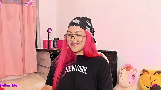 SophieRossi online show from February 23, 7:08 am