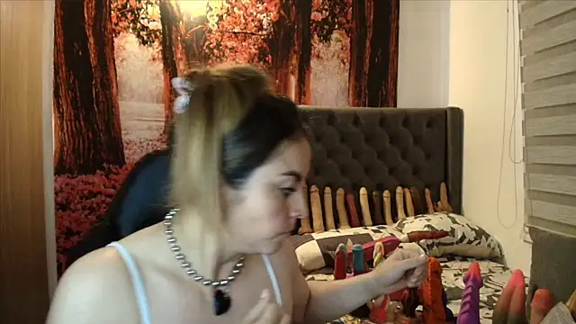 sofia23dirty online show from March 3, 10:16 pm