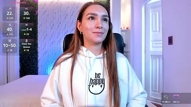 miataylorr1 online show from October 10, 12:10 pm