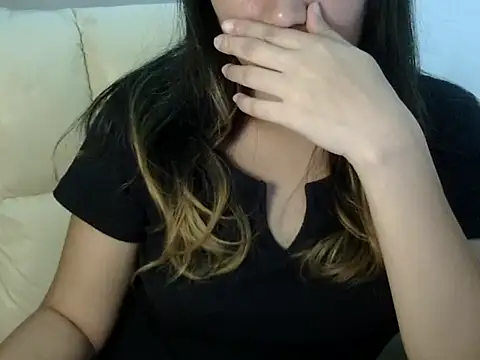    zurIII09  online show from October 2, 10:31 am