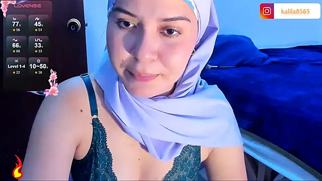 MatchedEyebrow online show from February 3, 10:01 pm