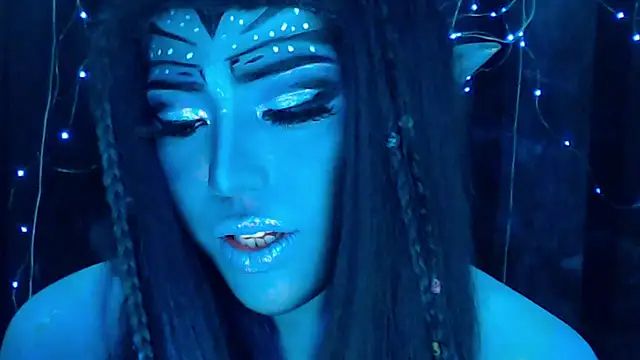 xblue aivee online show from October 26, 11:05 am