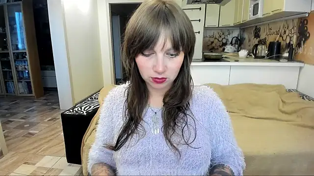 Snapshot of StacyTigerr chatting on October 1, 2:22 pm StacyTigerr online show from October 1, 2:22 pm