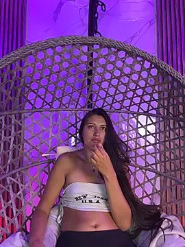 brenda moris01 online show from March 8, 2:04 am