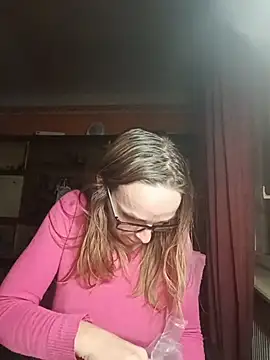 Dettybitch40 online show from November 25, 4:20 pm