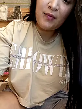 Arisha34 online show from September 30, 8:35 pm