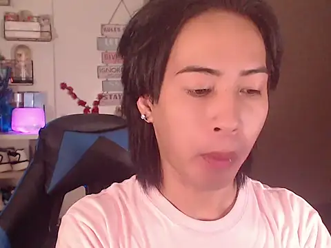 Manilagirl xx online show from March 21, 9:03 am