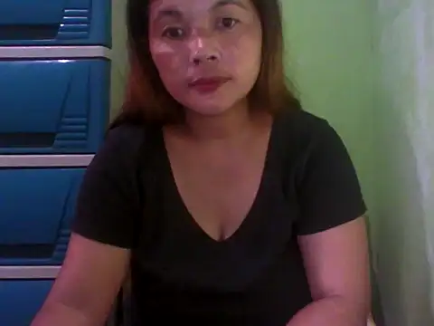 Snapshot of big_tits24 chatting on October 26, 11:33 pm big tits24 online show from October 26, 11:33 pm
