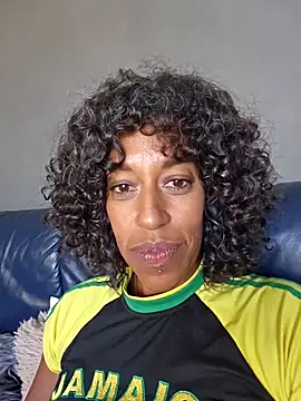 Snapshot of Goldenlace chatting on October 2, 12:21 pm Goldenlace online show from October 2, 12:21 pm