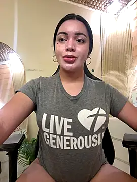 TS-SimplyTheBest online show from November 3, 8:51 am