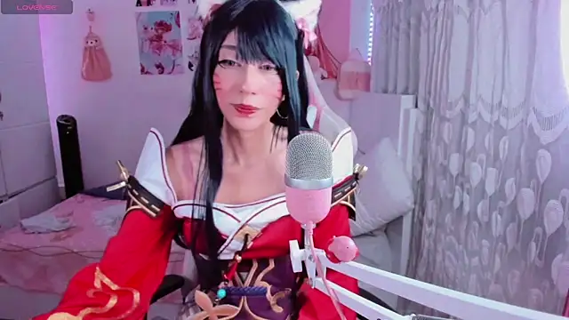 mia kawaii05 online show from May 2, 11:08 pm