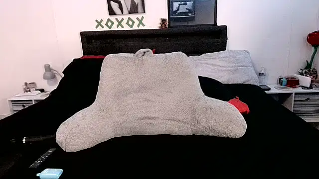 AngelSinz69 online show from April 7, 11:07 pm