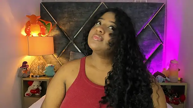 DannaFalco25 online show from October 9, 8:02 pm