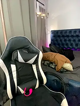 Kelsey Love online show from October 24, 2:40 am