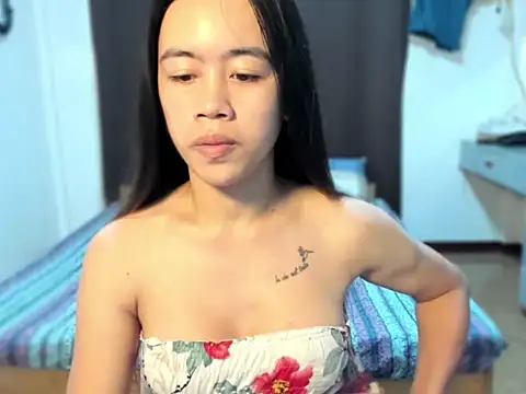 Emma hermosa online show from November 22, 11:46 am