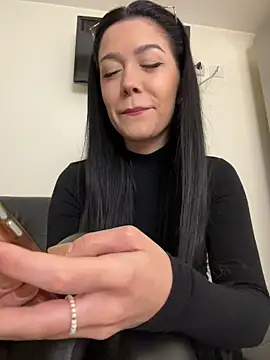 denise k online show from May 1, 11:46 am