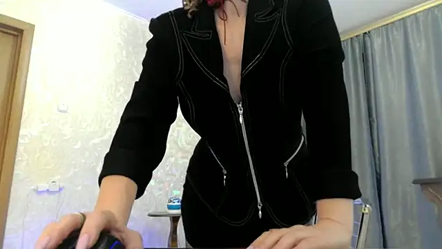 elenaza online show from October 2, 8:03 pm