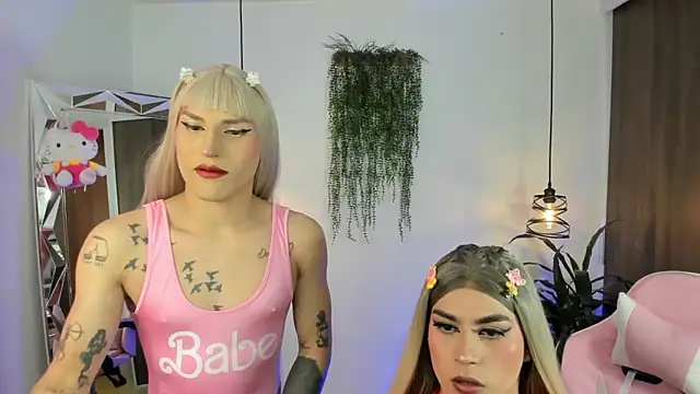 queenramoona-hot online show from March 27, 10:32 pm