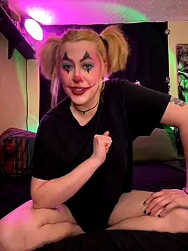 Mallorykoxx69 online show from November 1, 7:56 am