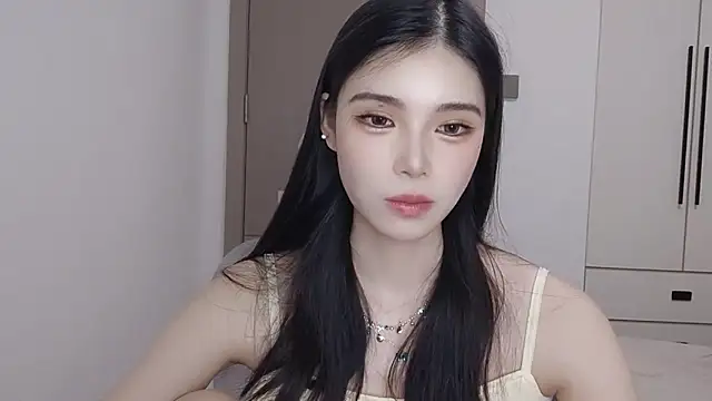 Tibbie-66 online show from May 11, 1:57 pm
