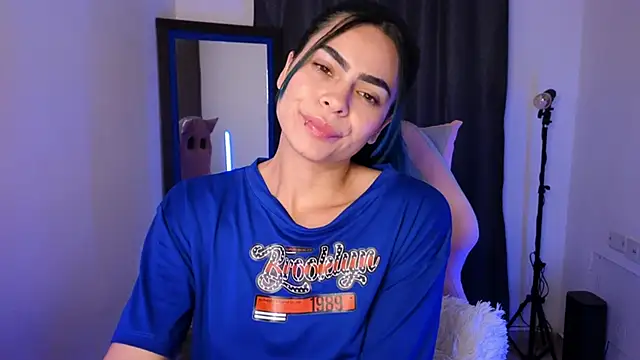 sexyladyy  online show from October 13, 11:07 pm